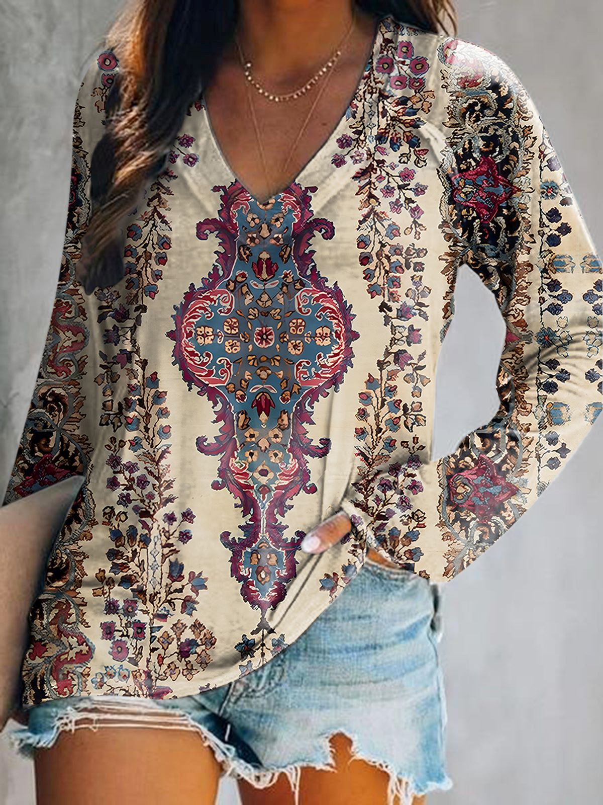Women's Floral Art Print V-Neck Long Sleeve Top