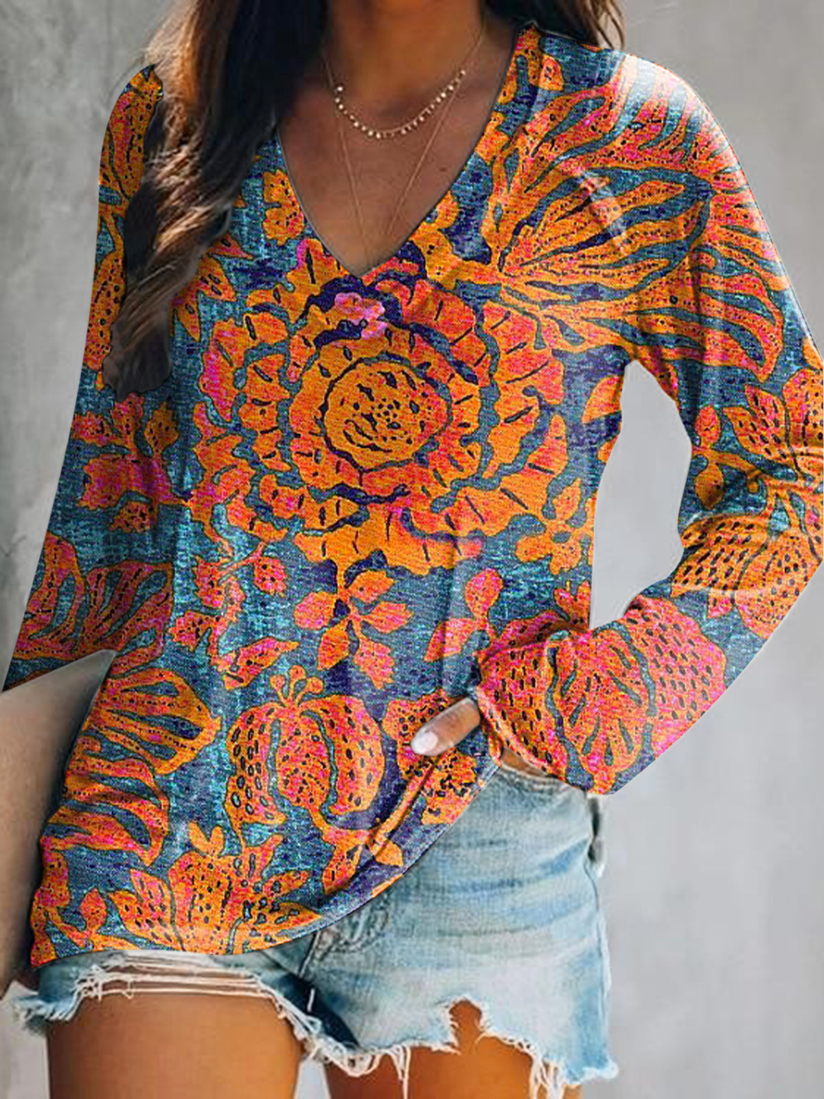 Women's Casual Vintage Ethnic Floral Art Print V Neck Long Sleeve Tops