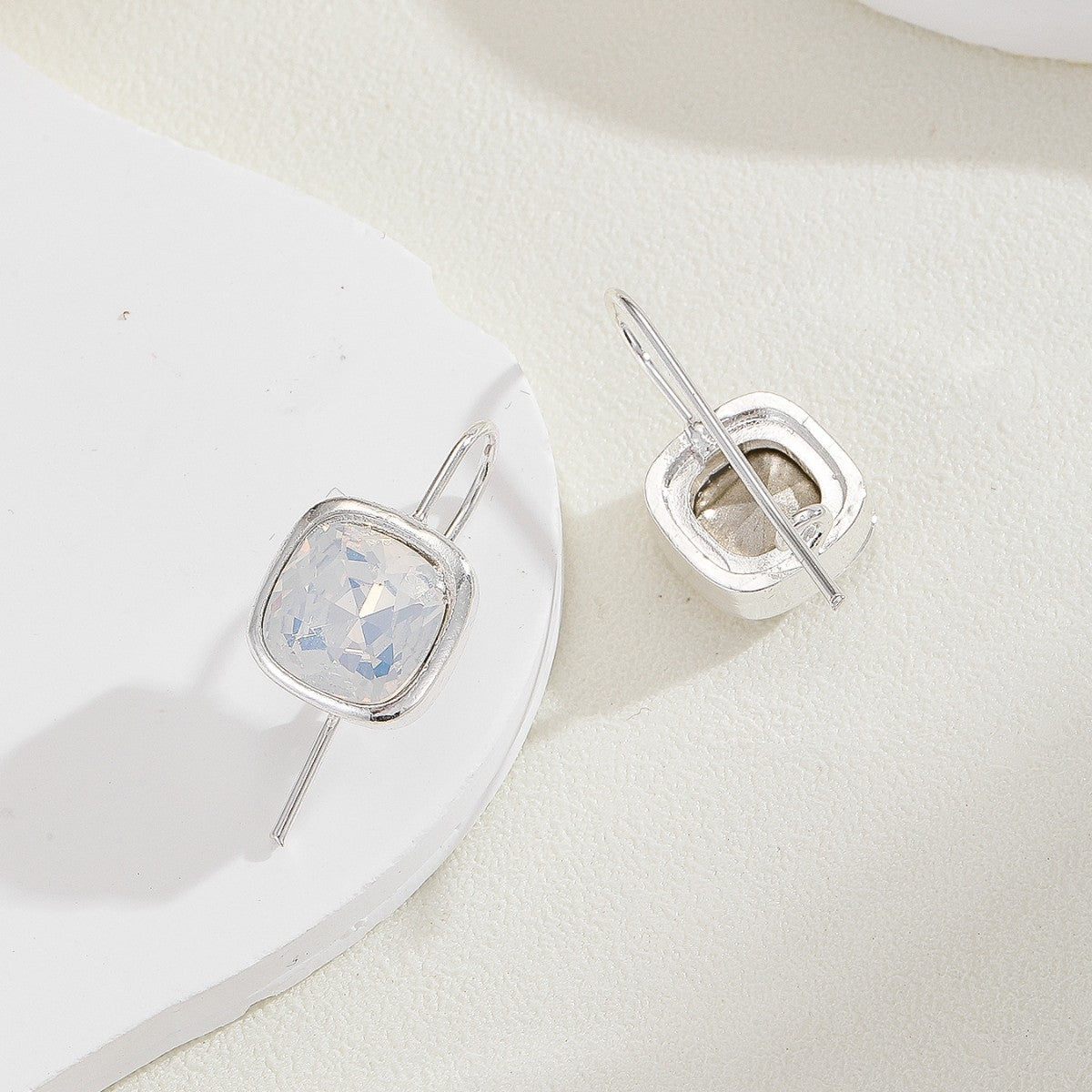 Orecchino romantico per momenti speciali