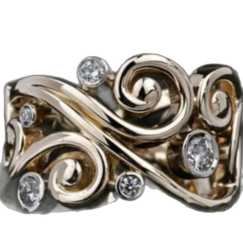 Anello bellissimo con stile unico