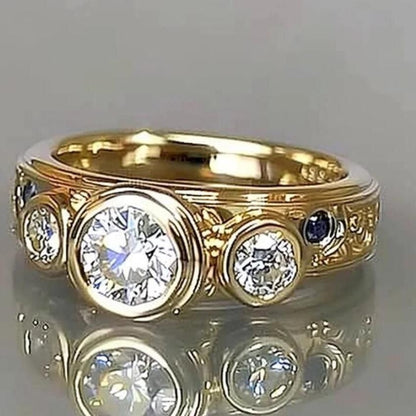 Anello affascinante per ogni occasione