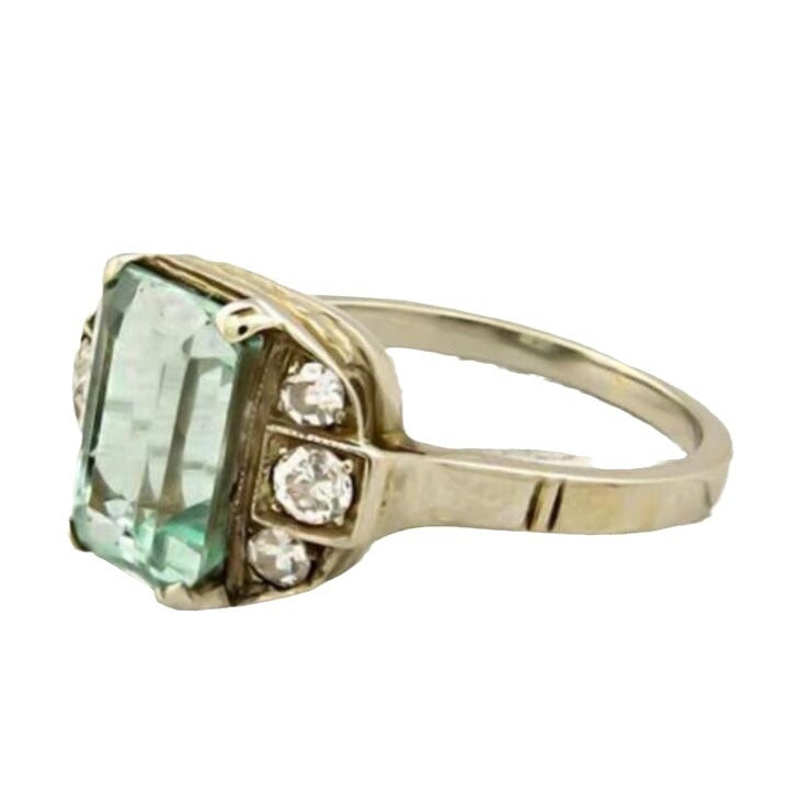 Anello affascinante per ogni occasione