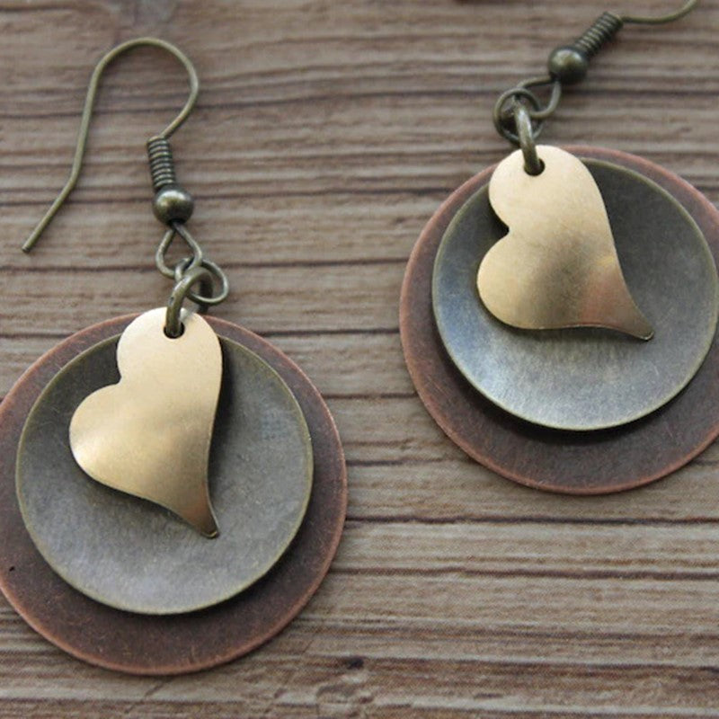 Orecchino vintage fatto a mano