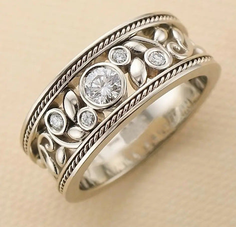 Anello classico dal fascino senza tempo