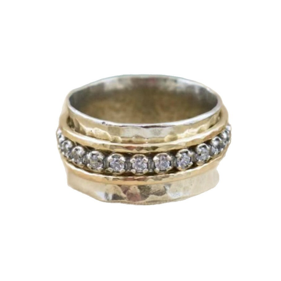 Anello classico dal fascino senza tempo