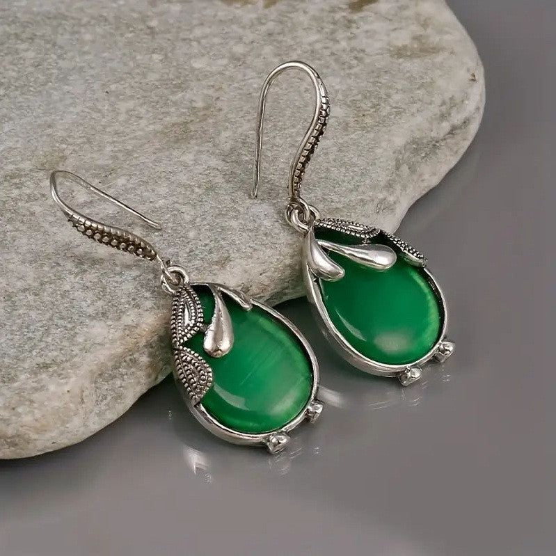 Orecchino vintage fatto a mano