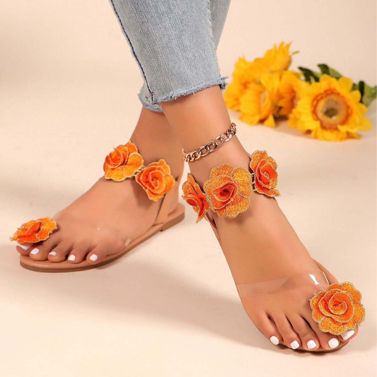 Sandali Ortopediche Aggraziate dal Look Moderno