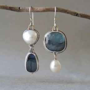 Perla Orecchino artigianale delicato