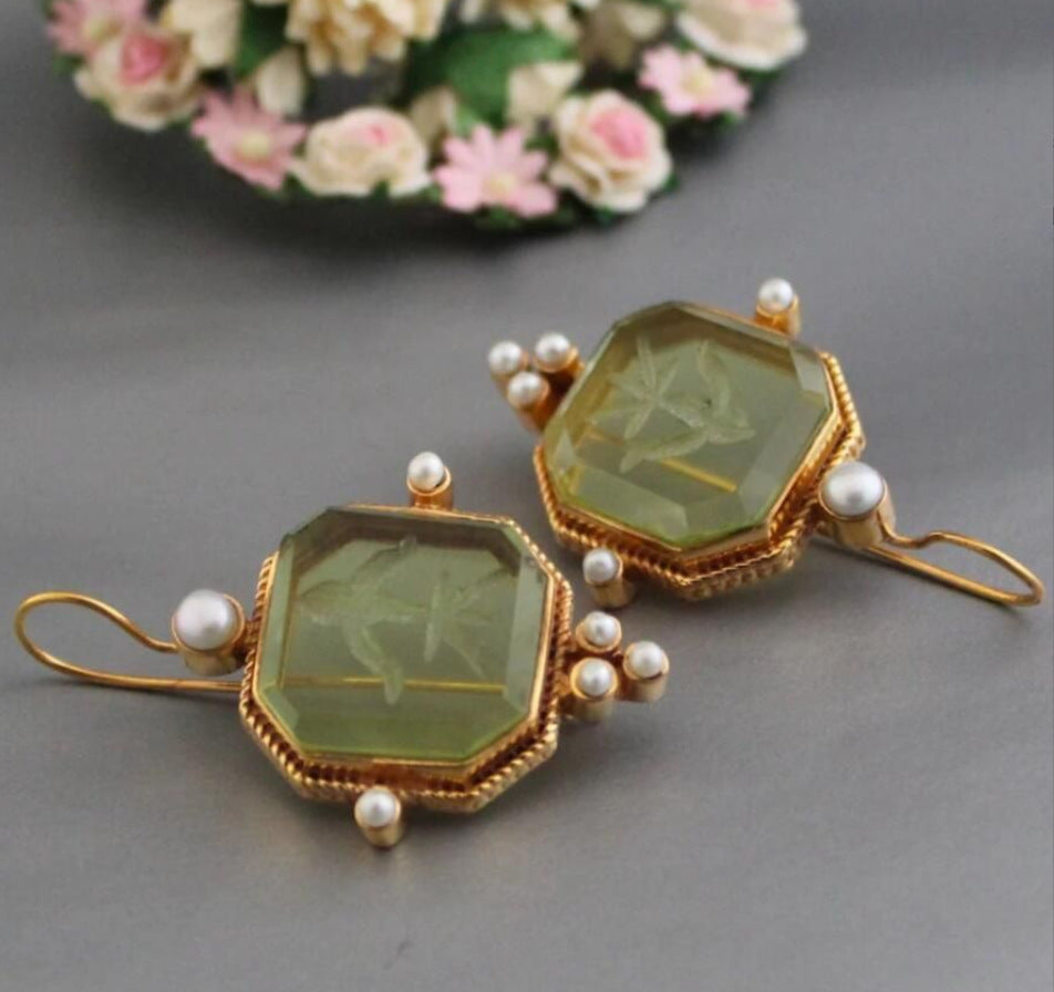 Perla Orecchino vintage fatto a mano