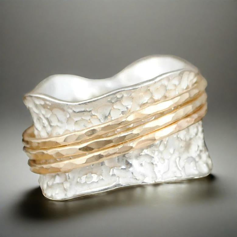 Anello classico dal fascino senza tempo