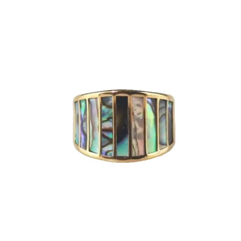 Anello classico dal fascino senza tempo