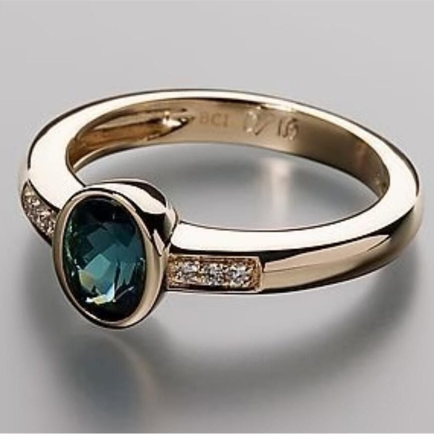 Anello affascinante per ogni occasione