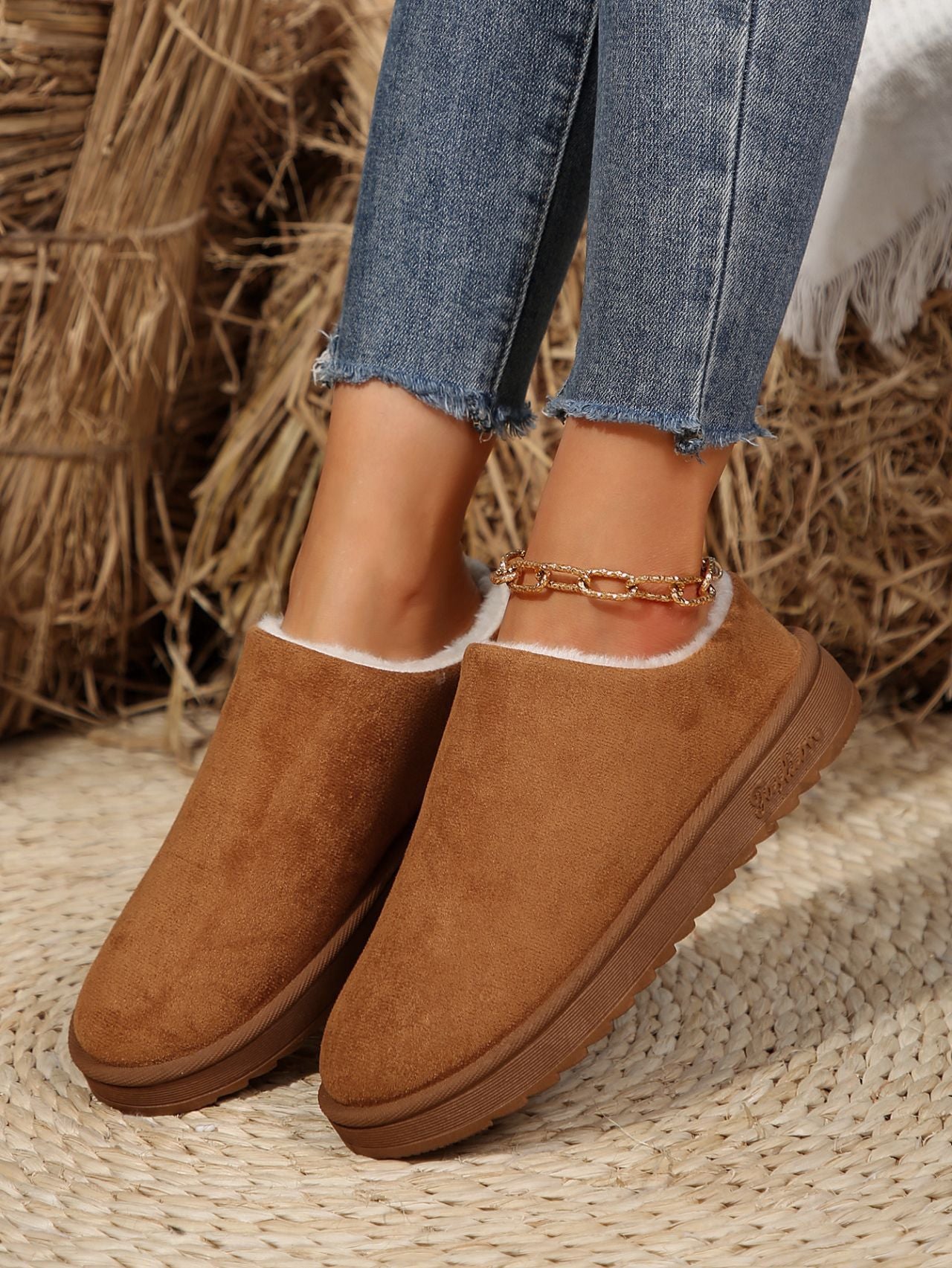 Stivali Ortopediche Aggraziate dal Look Moderno