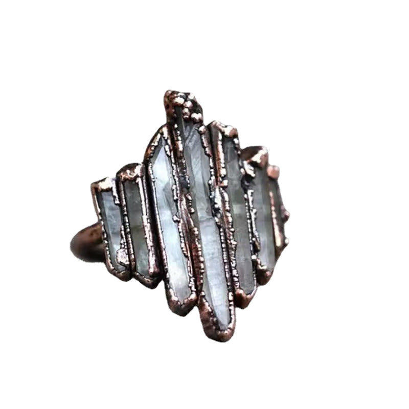 Anello classico dal fascino senza tempo