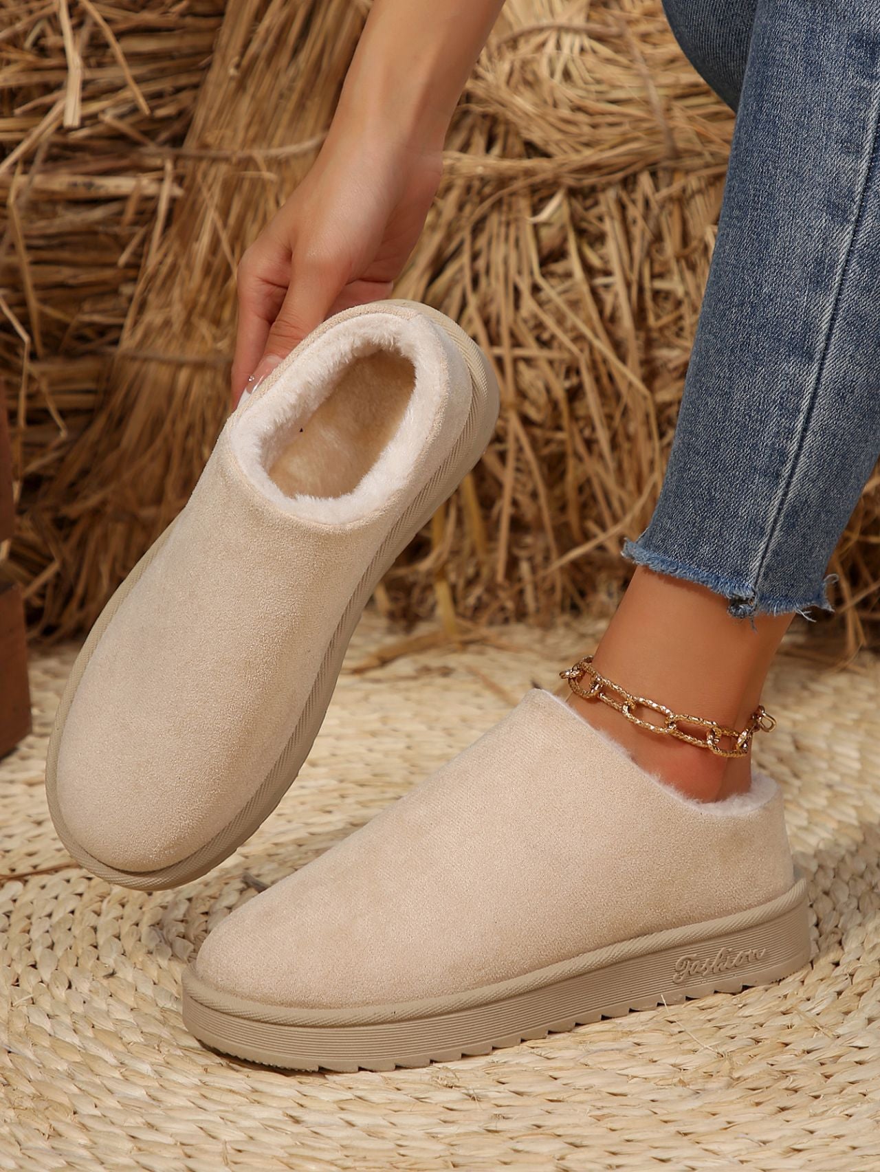 Stivali Ortopediche Aggraziate dal Look Moderno