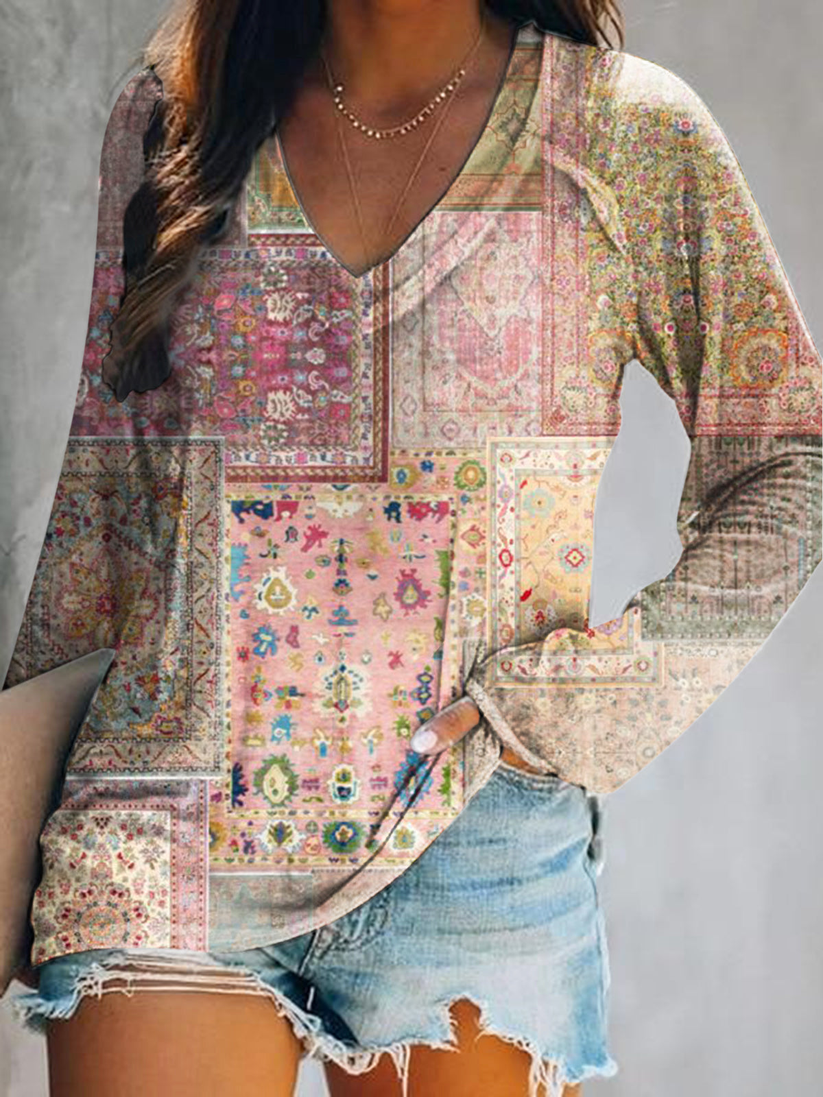 Women's Casual Vintage Ethnic Floral Art Print V Neck Long Sleeve Tops