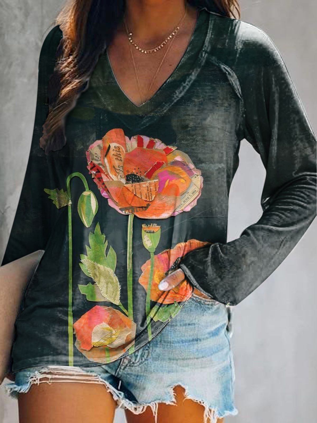 Women's Floral Art Print V-Neck Long Sleeve Top